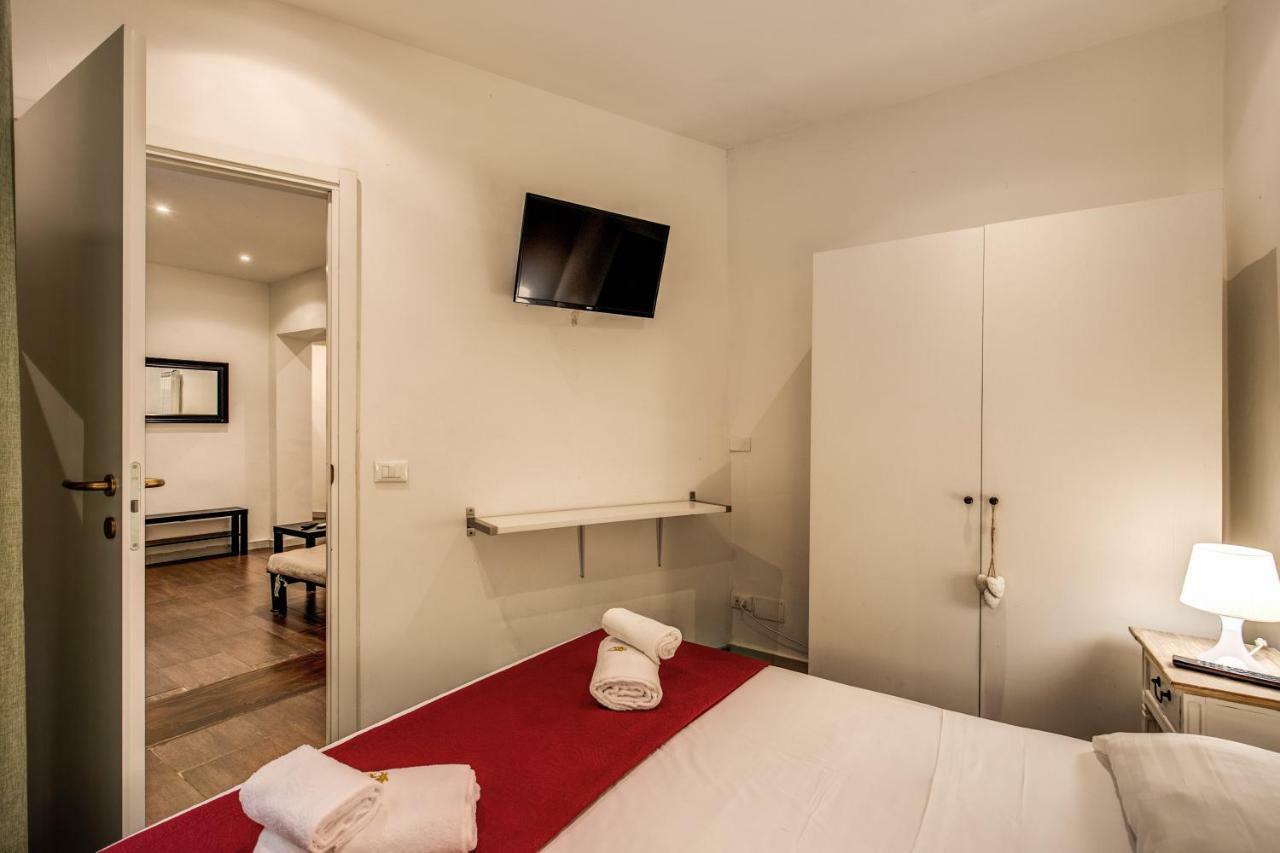 Guest House O Affittacamere La Civetta Di Trastevere B Рим Екстер'єр фото